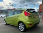 Ford Fiesta 1.4 Titanium! Clima! Cruise! PDC! Nieuwe APK!