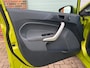 Ford Fiesta 1.4 Titanium! Clima! Cruise! PDC! Nieuwe APK!
