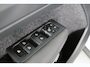 Volvo XC40 1.5 T3 Momentum Pro | Dealer Onderhouden! | Trekhaak | Clima | LED | BLIS | Comfort Zetels | Half Leder | BLIS | Lichtmetalen Velgen | Cruise Control | Navi | Keyless