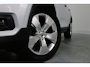 Volvo XC40 1.5 T3 Momentum Pro | Dealer Onderhouden! | Trekhaak | Clima | LED | BLIS | Comfort Zetels | Half Leder | BLIS | Lichtmetalen Velgen | Cruise Control | Navi | Keyless