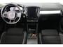 Volvo XC40 1.5 T3 Momentum Pro | Dealer Onderhouden! | Trekhaak | Clima | LED | BLIS | Comfort Zetels | Half Leder | BLIS | Lichtmetalen Velgen | Cruise Control | Navi | Keyless