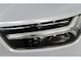 Volvo XC40 1.5 T3 Momentum Pro | Dealer Onderhouden! | Trekhaak | Clima | LED | BLIS | Comfort Zetels | Half Leder | BLIS | Lichtmetalen Velgen | Cruise Control | Navi | Keyless