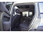 Land Rover Defender 110 2.0 P300 110 SE 7p. OrigNL 7-zits | Panodak!