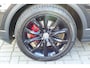 Volkswagen T-Roc 1.5 TSI Style Business. Adap Cruise, Elk Klep, Camera, Navi, 18"LMV, Full Led, Haak 1500kg