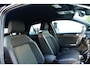 Volkswagen T-Roc 1.5 TSI Style Business. Adap Cruise, Elk Klep, Camera, Navi, 18"LMV, Full Led, Haak 1500kg
