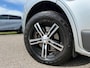 Renault Trafic 2.0-16V L2H1 Dubbel Cabine | Benzine | Marge | Leder | Airco | 5 Persoons | 16" Velgen | Trekhaak | PDC | Cruise |
