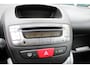 Peugeot 107 1.0-12V XS|Airco|14"Lichtmetalen velgen|Elektrische ramen|Radio/Cd speler.