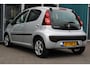 Peugeot 107 1.0-12V XS|Airco|14"Lichtmetalen velgen|Elektrische ramen|Radio/Cd speler.
