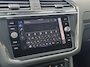 Volkswagen Tiguan 1.4 TSI eHybrid R-Line Business+ | Trekhaak | SOH 97% | Pano | Leder | Apple/Andriod | Adapt. Cruise | Keyless | Stoelen V+A verwarmd