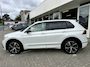 Volkswagen Tiguan 1.4 TSI eHybrid R-Line Business+ | Trekhaak | SOH 97% | Pano | Leder | Apple/Andriod | Adapt. Cruise | Keyless | Stoelen V+A verwarmd