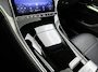 Mercedes-Benz GLC 300 e 4MATIC Plug-In Hybride Trekhaak | Panorama Schuif-Kanteldak | Parkeerpakket met achteruitcamera | Distronic | Ledkolampen | Advanced Soundsystem. Inclusief 24 maanden Mercedes-Benz Certified garantie voor Europa.