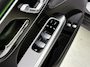Mercedes-Benz GLC 300 e 4MATIC Plug-In Hybride Trekhaak | Panorama Schuif-Kanteldak | Parkeerpakket met achteruitcamera | Distronic | Ledkolampen | Advanced Soundsystem. Inclusief 24 maanden Mercedes-Benz Certified garantie voor Europa.