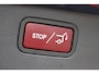 Mercedes-Benz C-klasse Estate 300 e AMG Line Premium | Panoramadak | Memory | Distronic | Surround Camera | Trekhaak | Digital Light | Nightpakket | Augmented Reality |