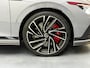Volkswagen Golf 2.0 TSI GTI Clubsport 400PK - Pano- H&K - IQ Lights - ACC - Dodehoek