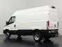 IVECO Daily 35C18HV 3.0Ltr Hi-Matic Automaat L2H2 | 3500Kg Trekhaak | Navigatie | Camera | 3-Zits | Betimmering | Airco | Cruise