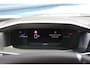 Peugeot 2008 GT | Active Safety Brake met camera en radar (automatisch noodremsysteem) met Distance Alert (waarschuwing dreigende aanrijding) | Advanced Active Safety Brake met camera en radar | Climate Control
