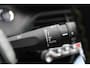 Peugeot 2008 GT | Active Safety Brake met camera en radar (automatisch noodremsysteem) met Distance Alert (waarschuwing dreigende aanrijding) | Advanced Active Safety Brake met camera en radar | Climate Control