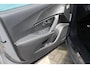 Peugeot 2008 GT | Active Safety Brake met camera en radar (automatisch noodremsysteem) met Distance Alert (waarschuwing dreigende aanrijding) | Advanced Active Safety Brake met camera en radar | Climate Control