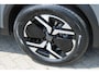 Peugeot 2008 GT | Active Safety Brake met camera en radar (automatisch noodremsysteem) met Distance Alert (waarschuwing dreigende aanrijding) | Advanced Active Safety Brake met camera en radar | Climate Control