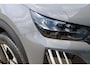 Peugeot 2008 GT | Active Safety Brake met camera en radar (automatisch noodremsysteem) met Distance Alert (waarschuwing dreigende aanrijding) | Advanced Active Safety Brake met camera en radar | Climate Control