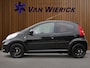 Peugeot 107 1.0-12V Black & Silver | Parkeersensoren | Airco | Zuinig! | NAP