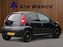 Peugeot 107 1.0-12V Black & Silver | Parkeersensoren | Airco | Zuinig! | NAP