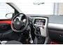 Toyota Aygo 1.0 VVT-i x 5-Deurs 6 Maanden Garantie! | Camera | Bluetooth | Airco
