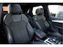 Audi Q5 55 TFSI e quattro Competition 368PK Aut. | 3x S-Line | Panoramadak | Luchtvering | 21" LM Velgen | Wegklapbare Trekhaak | B&O Sound | Massage Stoelen | Standkachel |