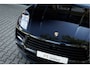 Porsche Macan 3.0 S 354PK Aut. | 21" LM Velgen | Luchtvering | Elek. Trekhaak | PDLS+ | GTS Achterlichten | Sportuitlaat | BOSE | Surround View | Stoelventilatie | Stoelverwarming voor & achter |