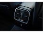 Porsche Macan 3.0 S 354PK Aut. | 21" LM Velgen | Luchtvering | Elek. Trekhaak | PDLS+ | GTS Achterlichten | Sportuitlaat | BOSE | Surround View | Stoelventilatie | Stoelverwarming voor & achter |