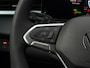 Volkswagen T-Roc 1.5 eTsi 150 pk R-Line First Edition | Trekhaak | Apple Carplay | A-uitrijcamera | Climatronic | Parkeersenoren |  Blindspot |