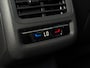 Volkswagen T-Roc 1.5 eTsi 150 pk R-Line First Edition | Trekhaak | Apple Carplay | A-uitrijcamera | Climatronic | Parkeersenoren |  Blindspot |