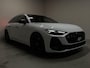Audi A5 Avant 2.0 e-hybrid quattro S-Line Competition Pano 360° RS-Seats Passenger display
