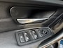 BMW 3-Serie 320i High Executive | Leer | Open dak