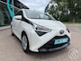 Toyota Aygo 1.0 VVT-i 72 pk x-play 5 deurs Navigatie via Apple Carplay of Android Auto