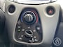 Toyota Aygo 1.0 VVT-i 72 pk x-play 5 deurs Navigatie via Apple Carplay of Android Auto