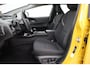 Toyota Prius 2.0 Plug-in Executive | Panoramadak | Dodehoek detectie | Stoel-/stuurverwarming | Apple Carplay / Android Auto | Full LED | Parkeersensoren voor/achter | Camera | Digitale binnenspiegel | 19 inch