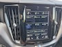 Volvo XC60 Recharge T6 AWD R-Design ALLE OPTIES luchtvering