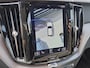 Volvo XC60 Recharge T6 AWD R-Design ALLE OPTIES luchtvering