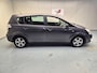 Toyota Verso 2.2 D-4D Terra Airco Cruise Control Alu Velgen Trekhaak