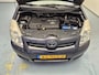 Toyota Verso 2.2 D-4D Terra Airco Cruise Control Alu Velgen Trekhaak