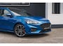 Ford Focus Wagon 1.0 EcoBoost ST Line / LED / Pano / Winter pack!