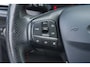 Ford Focus Wagon 1.0 EcoBoost ST Line / LED / Pano / Winter pack!