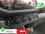 Volkswagen Crafter 35 2.0 TDI 180 pk DSG Aut. L4H3 LED/ Adapt.cruise/ Gev.stoel/ Stoelverw./ Massage/ Carplay/ Navi/ Climate/ Camera/ PDC/ Trekhaak
