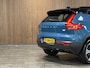 Volvo XC40 Recharge Ultimate 70 kWh | 95% SoH | Schuifdak | 360° Camera | Harman Kardon | All Season banden | Adaptieve Cruise Control | Bestuurdersstoel elektrisch geheugen | Stoel en Stuurwielverwarming | 19 Inch | Passagiersstoel elektrisch | Microtech / alcantara bekleding met wit stiksel en bies | Zitting verlenging voorstoelen | Pilot Assist | BLIS Dode Hoek Detectie | Warmtepomp | Google Infotainment | Keyless Drive | Verlichtingspack 2 | Parkeersensoren voor+achter | Privacy Glass | Elektrisch bedienbare achterklep | Draadloos telefoon opladen | DAB Radio | Apple Carplay/Android Auto | Volvo On Call met mobiele App functie | Fjord Blue Metallic |