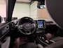 Volvo XC40 Recharge Ultimate 70 kWh | 95% SoH | Schuifdak | 360° Camera | Harman Kardon | All Season banden | Adaptieve Cruise Control | Bestuurdersstoel elektrisch geheugen | Stoel en Stuurwielverwarming | 19 Inch | Passagiersstoel elektrisch | Microtech / alcantara bekleding met wit stiksel en bies | Zitting verlenging voorstoelen | Pilot Assist | BLIS Dode Hoek Detectie | Warmtepomp | Google Infotainment | Keyless Drive | Verlichtingspack 2 | Parkeersensoren voor+achter | Privacy Glass | Elektrisch bedienbare achterklep | Draadloos telefoon opladen | DAB Radio | Apple Carplay/Android Auto | Volvo On Call met mobiele App functie | Fjord Blue Metallic |
