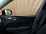 Volvo XC60 T8 AWD Recharge Ultra Dark | Luchtvering | Trekhaak | 360° Camera | 455pk | Head-Up Display | Harman Kardon | Adaptieve Cruise Control | Stoelverwarming voor+achter | Stuurwielverwarming | Full LED Meesturende koplampen | Pilot Assist | BLIS Dode Hoek Detectie | Elektrische voorstoelen geheugen | Lederen bekleding | Zitting verlenging voorstoelen | Lederen Dashboard | Schuifdak | 21 Inch | Google Infotainment | Keyless Drive | Parkeersensoren voor+achter | Privacy Glass | Elektrisch bedienbare achterklep | Alarm Klasse III | DAB Radio | Apple Carplay/Android Auto | Draadloos telefoon opladen | Volvo On Call met mobiele App functie | Vapour Grey Metallic |