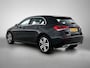 Mercedes-Benz A-klasse 250 e Plug-In Hybride Ledkoplampen | Stoelverwarming | Parkeerpakket met achteruitrijcamera | Licht- en zicht pakket. Inclusief 24 maanden Mercedes-Benz Certified garantie voor Europa.