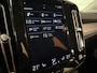 Volvo XC40 T4 Recharge Inscription | Stoel en Stuurwielverwarming | Trekhaak | Parkeercamera | Cruise Control | 18 Inch | Keyless Drive | Parkeersensoren voor+achter | Elektrisch bedienbare achterklep | Automatisch dimmende binnen en buitenspiegels | 2-Zone Climate Control | Regensensor | DAB Radio | Apple Carplay/Android Auto | Volvo On Call met mobiele App functie | Denim Blue Metallic |