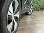 Volvo XC40 T4 Recharge Inscription | Stoel en Stuurwielverwarming | Trekhaak | Parkeercamera | Cruise Control | 18 Inch | Keyless Drive | Parkeersensoren voor+achter | Elektrisch bedienbare achterklep | Automatisch dimmende binnen en buitenspiegels | 2-Zone Climate Control | Regensensor | DAB Radio | Apple Carplay/Android Auto | Volvo On Call met mobiele App functie | Denim Blue Metallic |